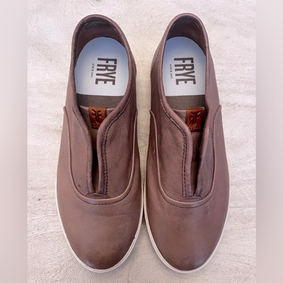 Frye Maya Cvo‎ Slip On Leather Sneaker-Cement - Picture 2 of 7